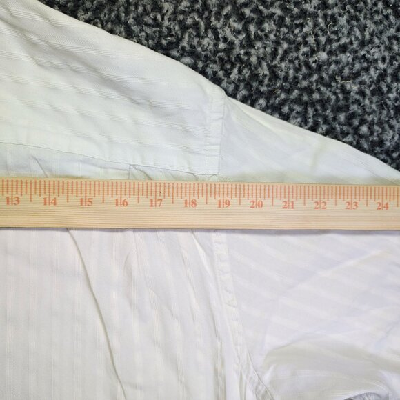 GAP Classic White Button-Up Textured Polo  - XL - Picture 8 of 11